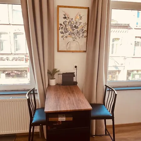 Apartment Salzinneschezsoi